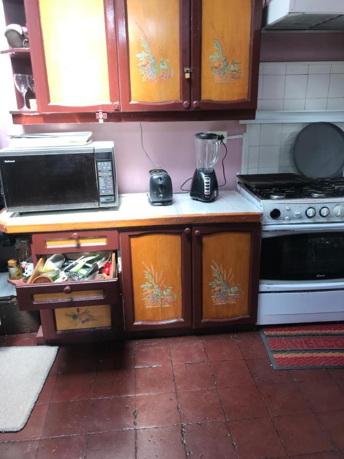 Don Quijote Family Homestay Сантяго Екстериор снимка
